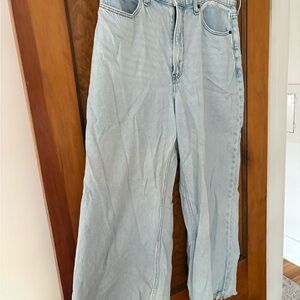 Abercrombie & Fitch Light Wash Flare Jeans